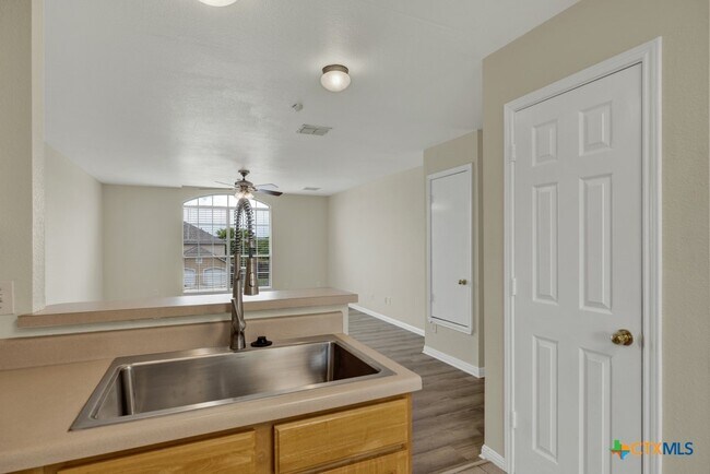 Building Photo - 3111 Douglas Fir Dr