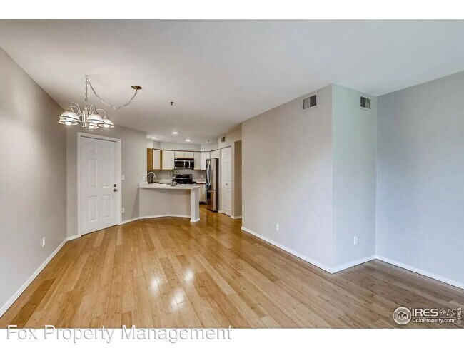 Building Photo - 2 br, 2 bath House - 575 Manhattan Drive U...