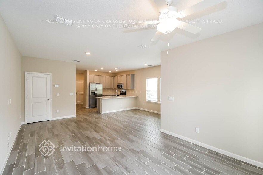Building Photo - 13300 Shore Grass Dr
