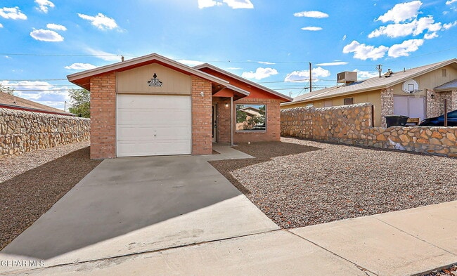 Building Photo - 287 Sunset Hills Dr