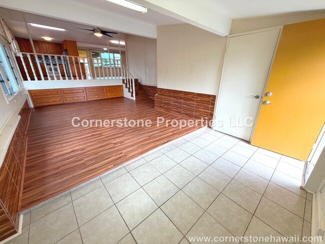 Building Photo - 1468 Noelani St