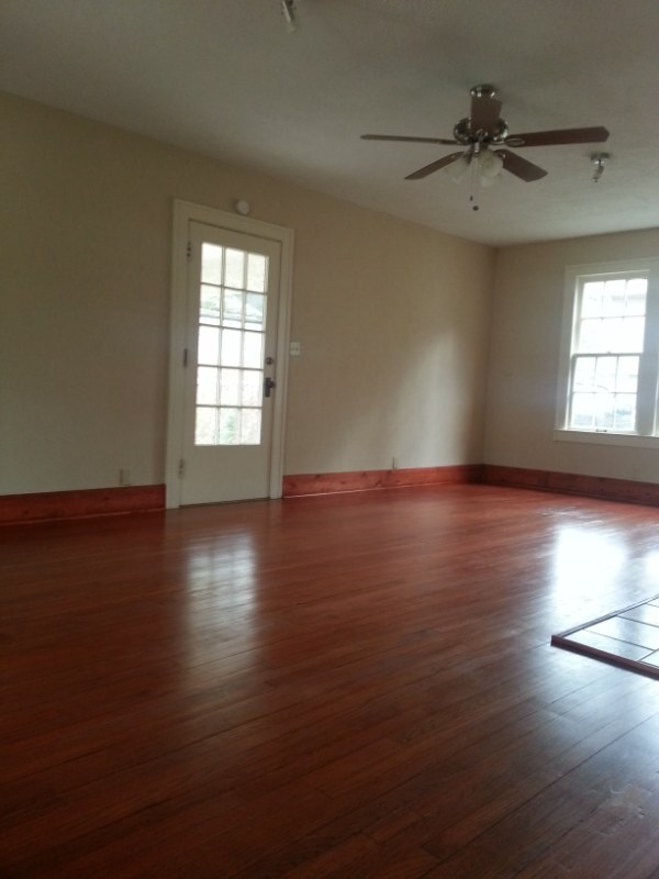Building Photo - 2525 Liberty