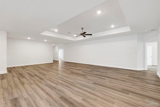 Building Photo - 6482 Cedar Ky Dr