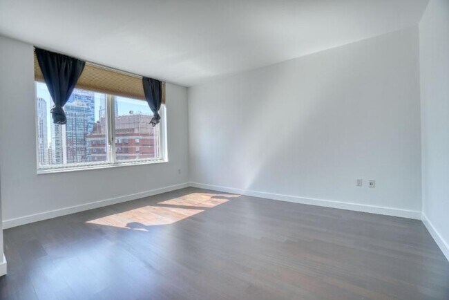 Building Photo - 2 bedroom in BROOKLYN NY 11201