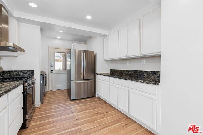 kitchen - 12013 Califa St