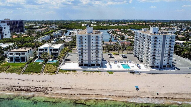 Building Photo - 4511 S Ocean Blvd