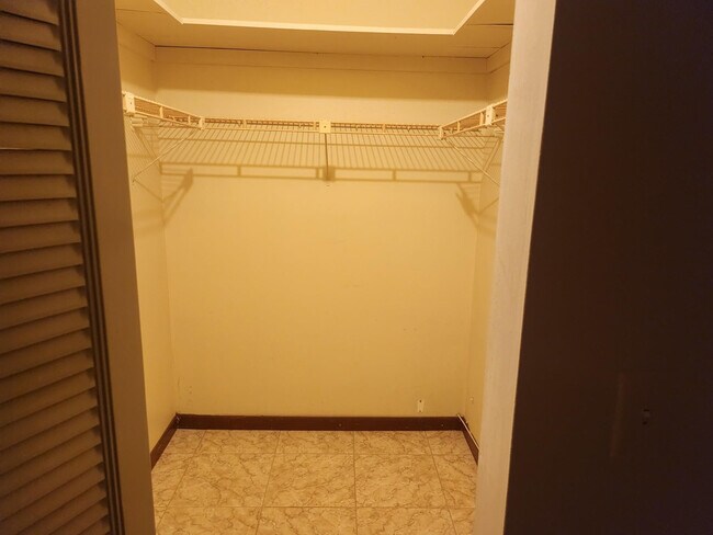 Building Photo - 5830 NW 64th Ave