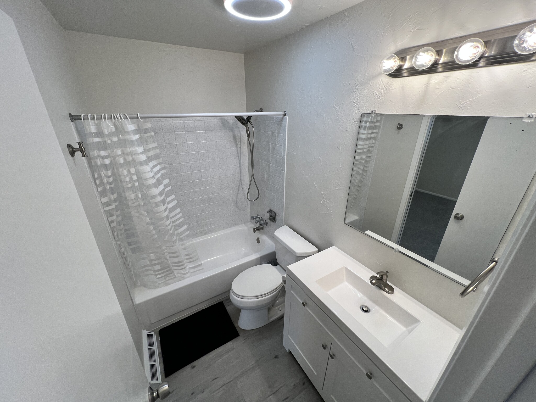 Full Bathroom - newly updated - 6650 E Arizona Ave