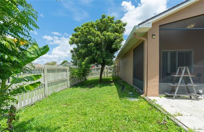 Building Photo - 7983 Elmstone Cir