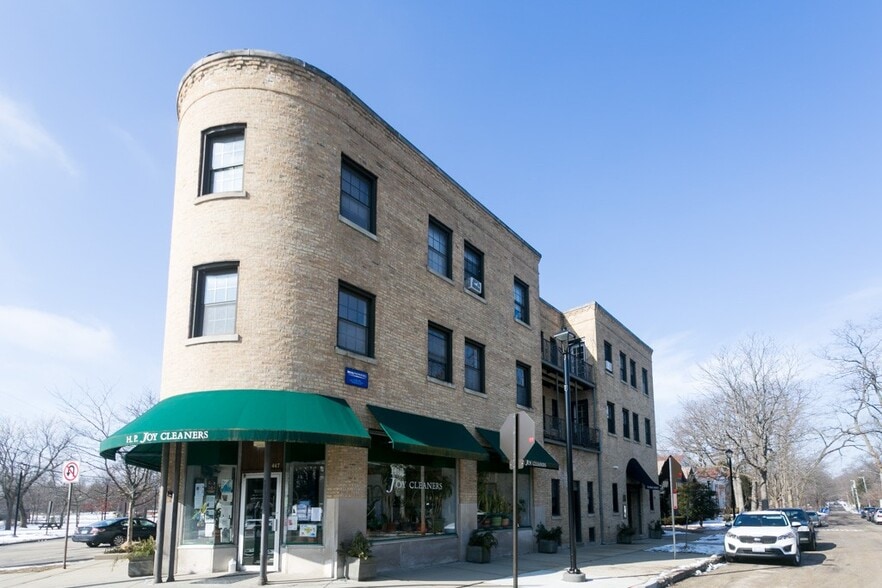 Primary Photo - 735 Judson Ave