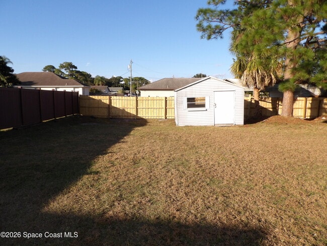 Building Photo - 6318 Hudson Rd