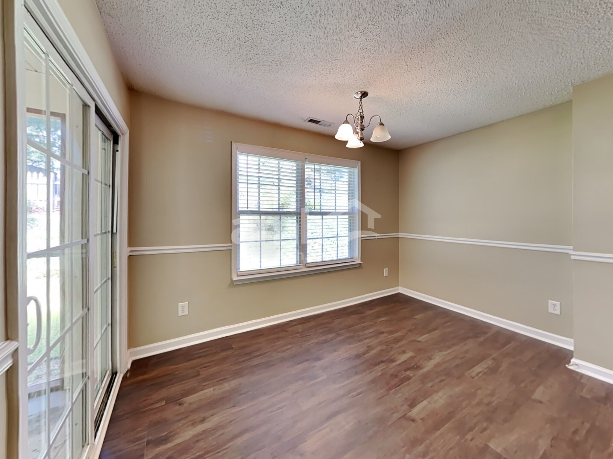 Building Photo - 1103 Poplar Ridge Rd