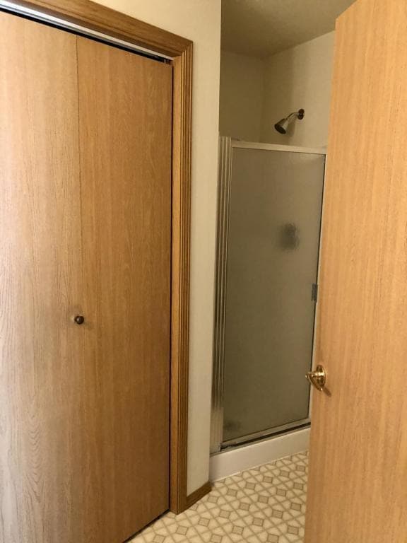 Building Photo - 451 Linden Dr