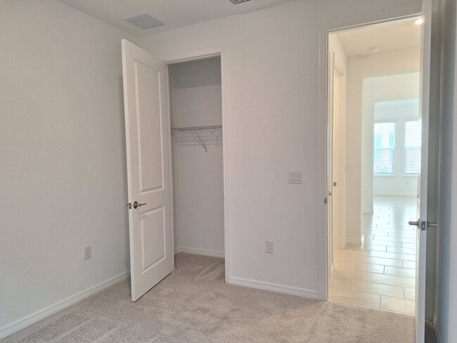 Building Photo - BRAND NEW HOME IN ARDISIA PARK IN NSB-2000+ SQ FEET !