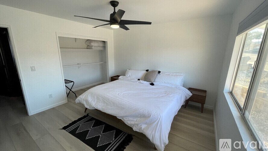 Building Photo - 56190 Papago Trl