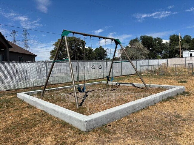 Building Photo - 1428 W 300 N