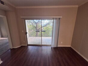 Building Photo - 6000 Shepherd Mountain Cove