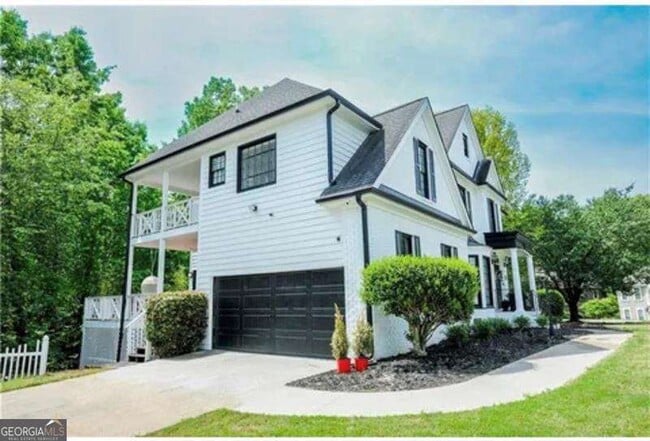 Building Photo - 195 Creekside Park Dr