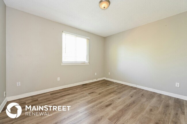Building Photo - 4275 S Halifax Way