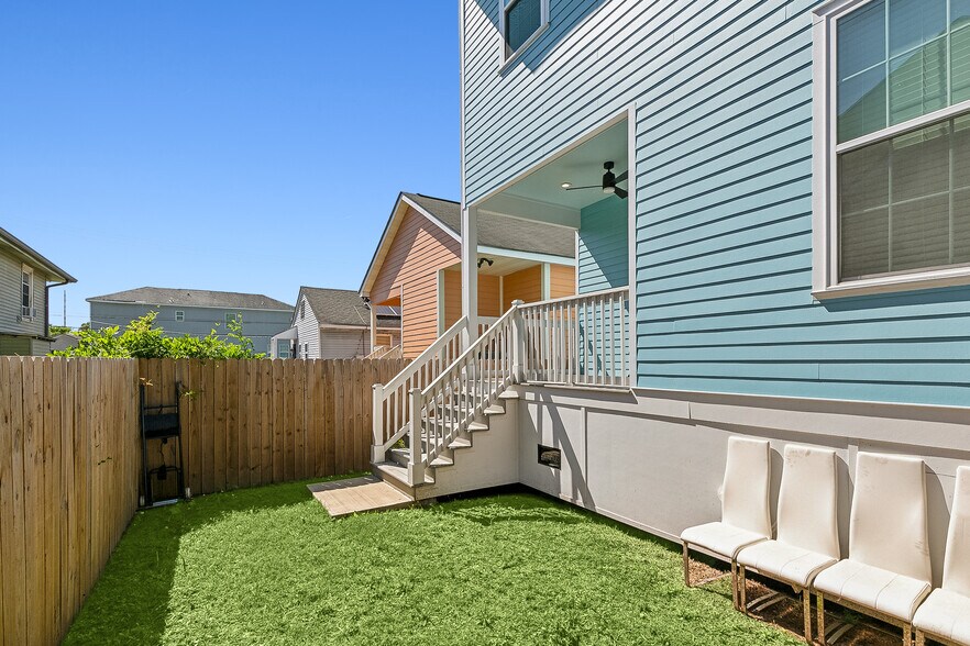 Building Photo - 2810 N Rocheblave St