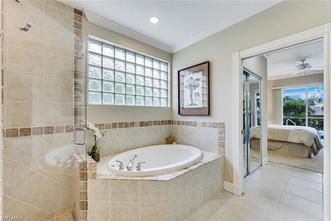 Building Photo - 14734 Glen Eden Dr