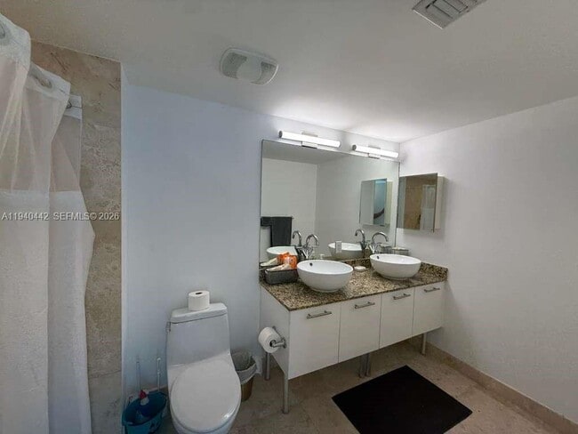 Building Photo - 41 SE 5th St