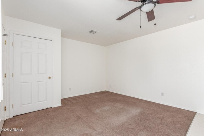 Building Photo - 4015 N Montezuma Dr