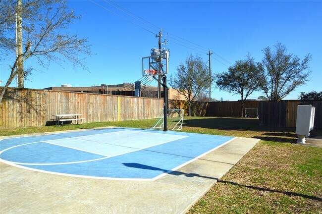 Building Photo - 5935 Turtle Beach Ln