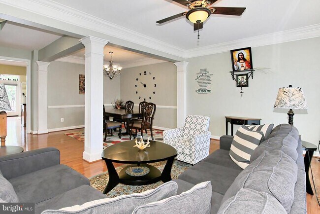 Building Photo - 41811 Eloquence Terrace