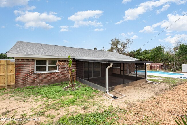 Building Photo - 1650 Leach Cir