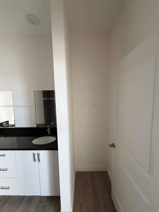 Building Photo - 9026 W Mac Ct