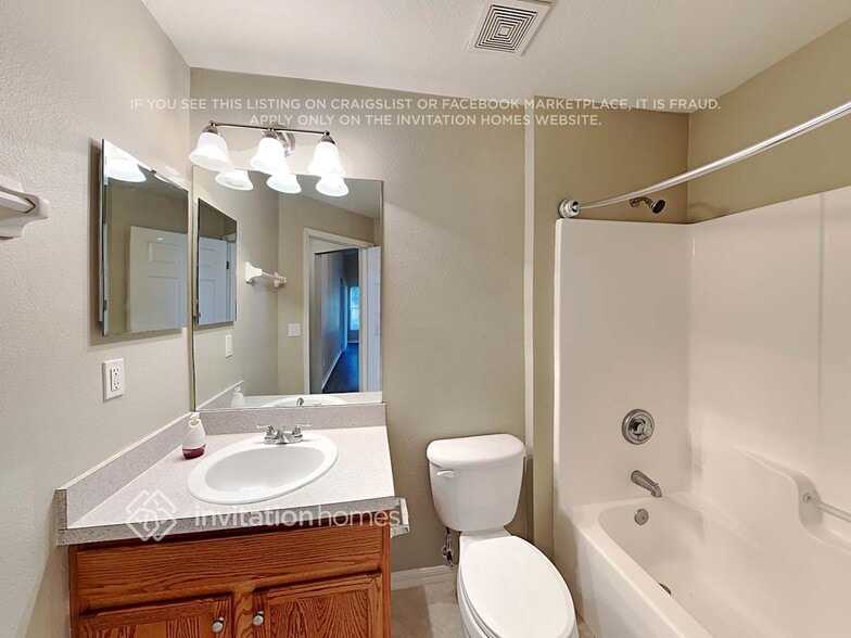 Building Photo - 269 Delancey Dr