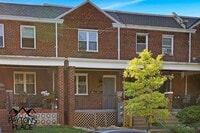 Building Photo - 332 19th St NE