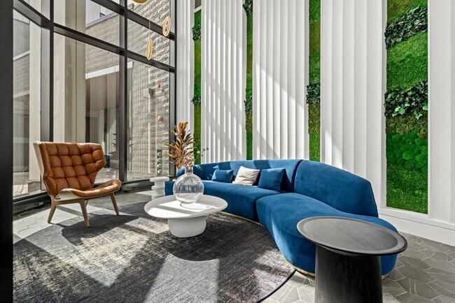 Building Photo - 1515 Commonwealth Ave