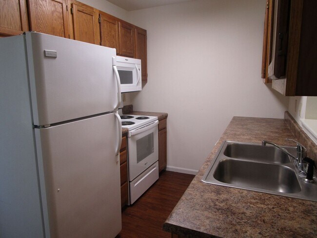 Building Photo - 3501-3503 Delmar Ct.