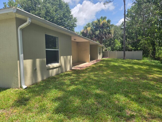 Building Photo - 112 Plainview Dr