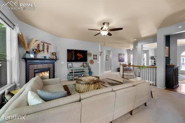 Building Photo - 12320 Grand Teton Dr