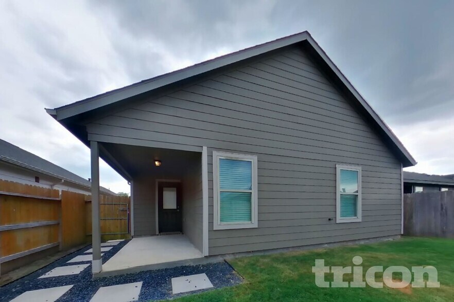 Building Photo - 9838 Glen Brook Lane Magnolia TX