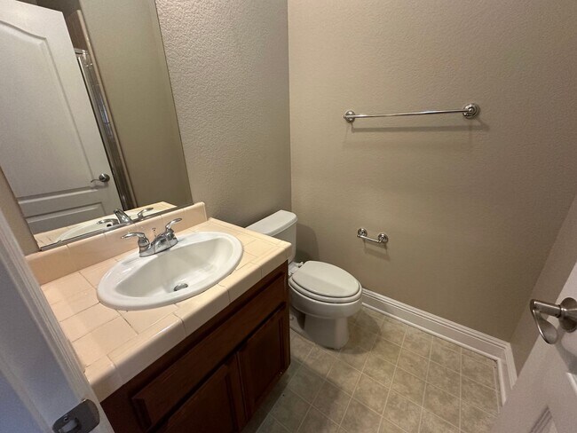 Building Photo - 4333 Reveil Ln