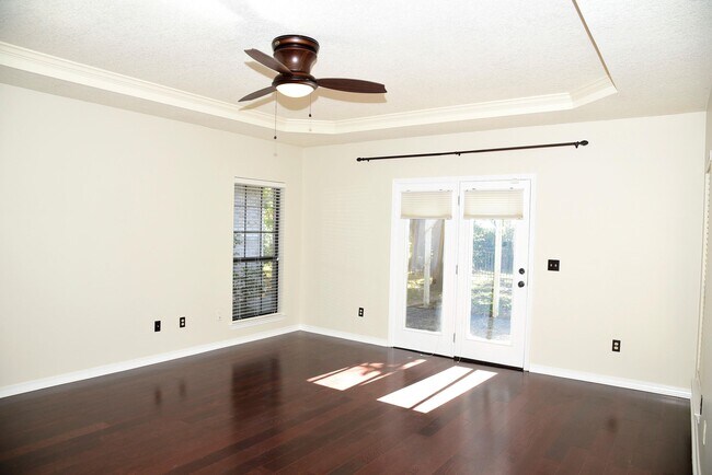 Building Photo - 116 Baywind Dr