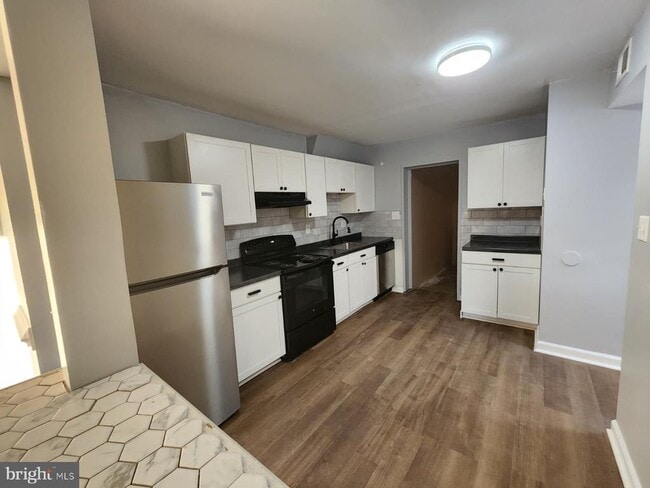 Building Photo - 4703 Rookewood Pl