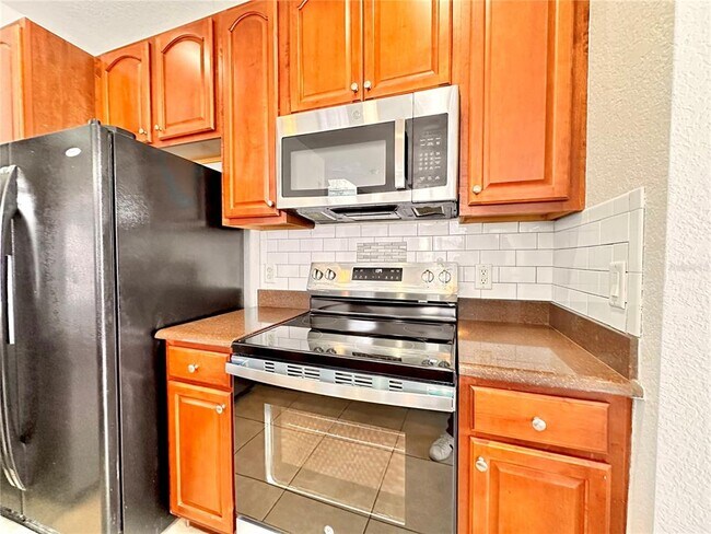 Building Photo - 2334 Grand Central Pkwy