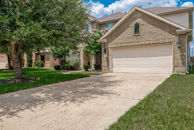 Building Photo - 7710 Eastwood Lake Ln