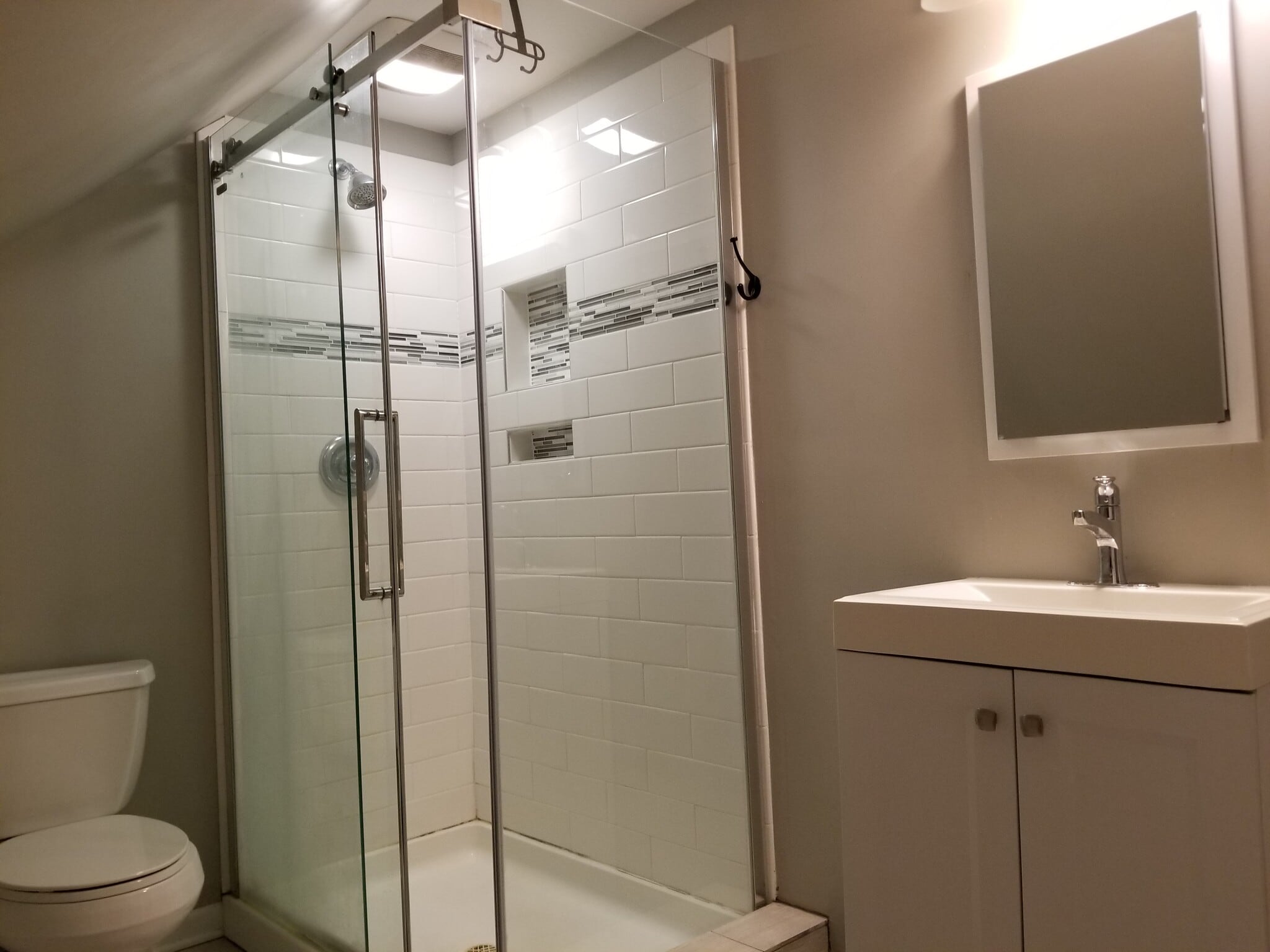 Upstairs Bathroom - 3285 N Cramer St
