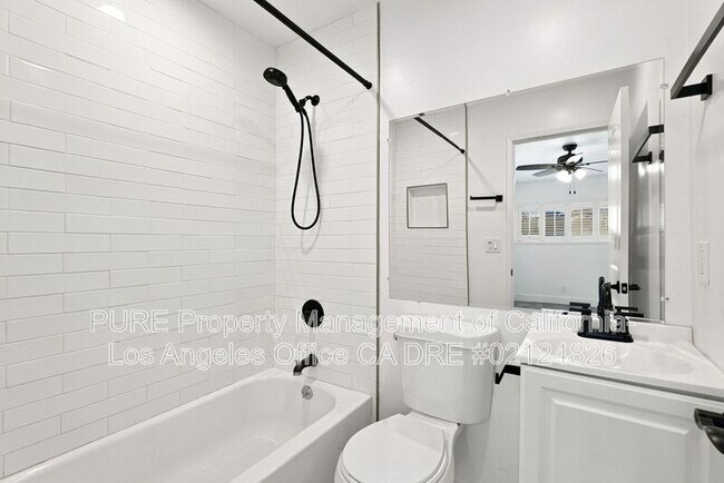 Building Photo - 4544 W 156th St