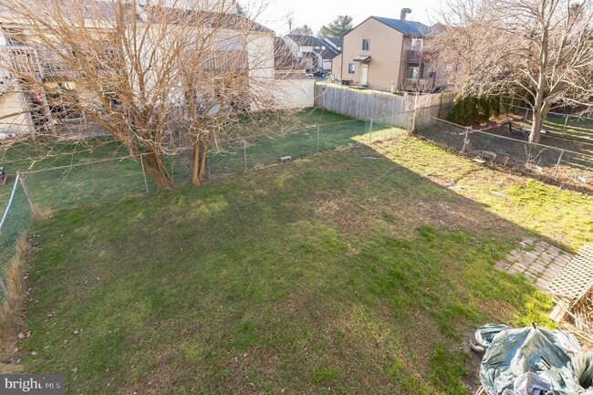 Building Photo - 65 Sandybrook Dr