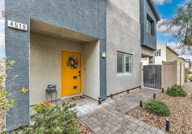 Building Photo - 4519 Sapphire Moon Ave