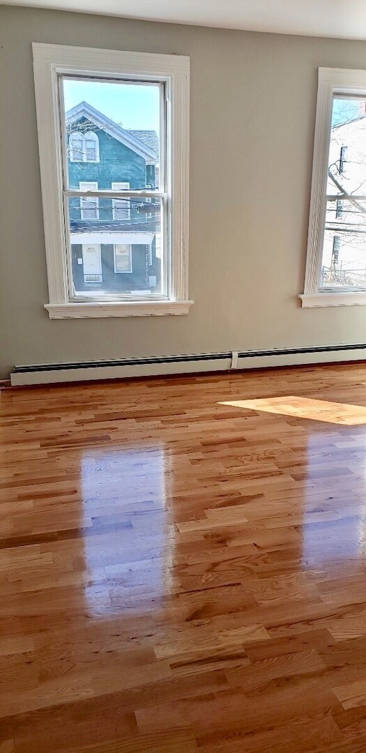 Building Photo - 27 Shelton Ave