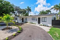 Building Photo - 2 bedroom in North Miami FL 33161