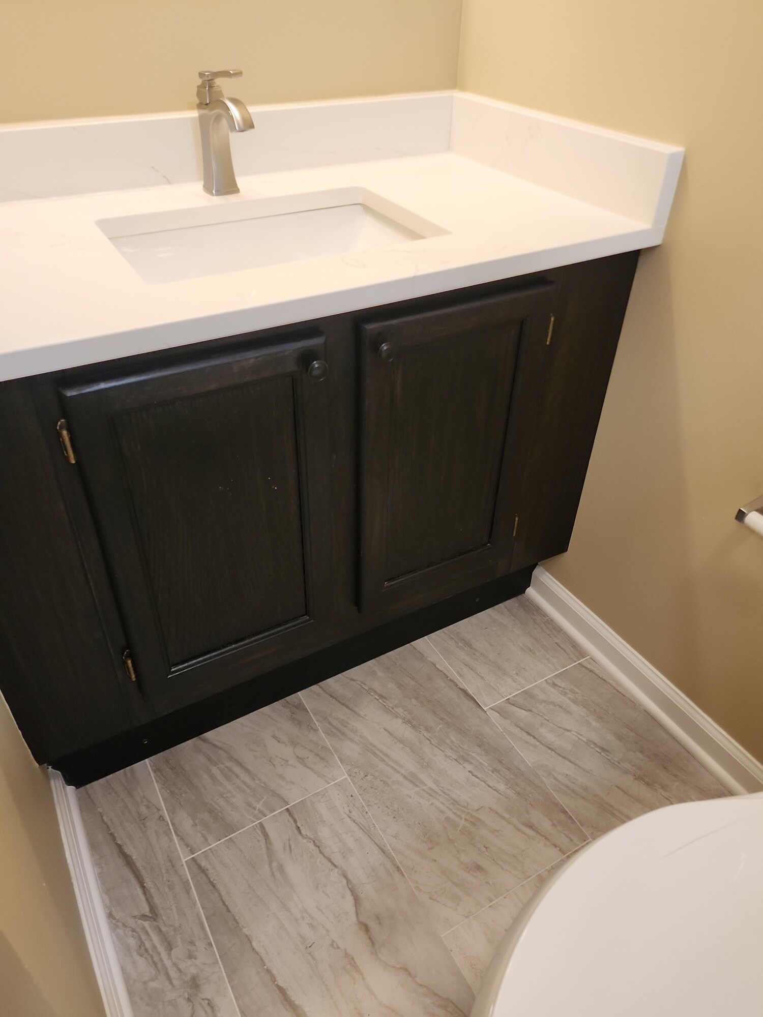 Building Photo - 9308 Gordon Ct